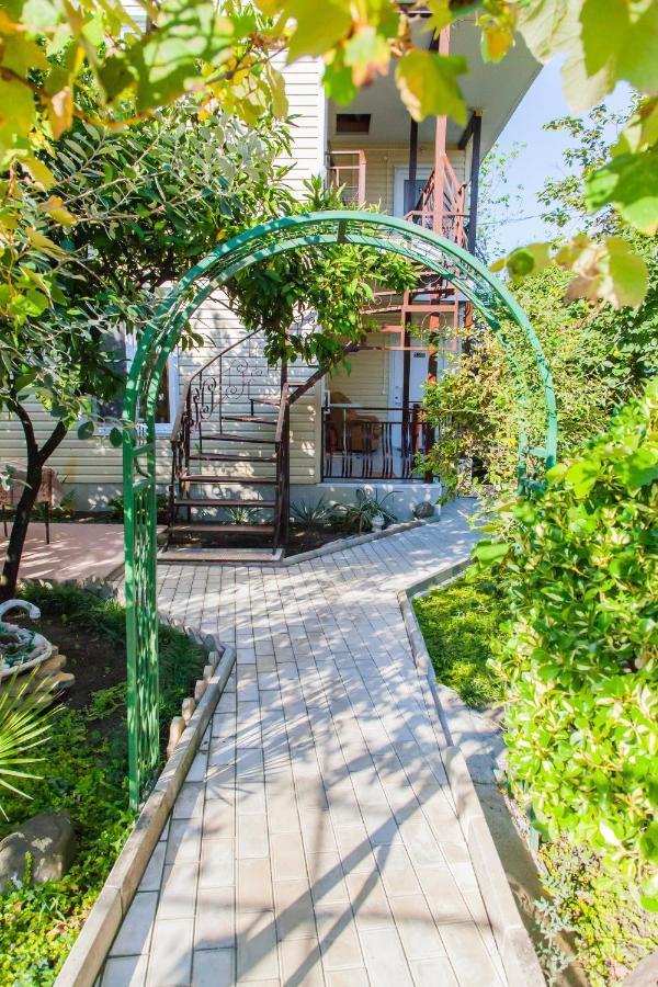 Primorie Guest House Gantiadi Kültér fotó